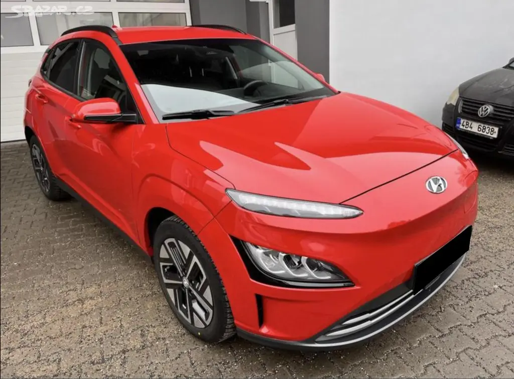 Hyundai Kona, 64KWH-150KW,CZECH EDITION,1.MA